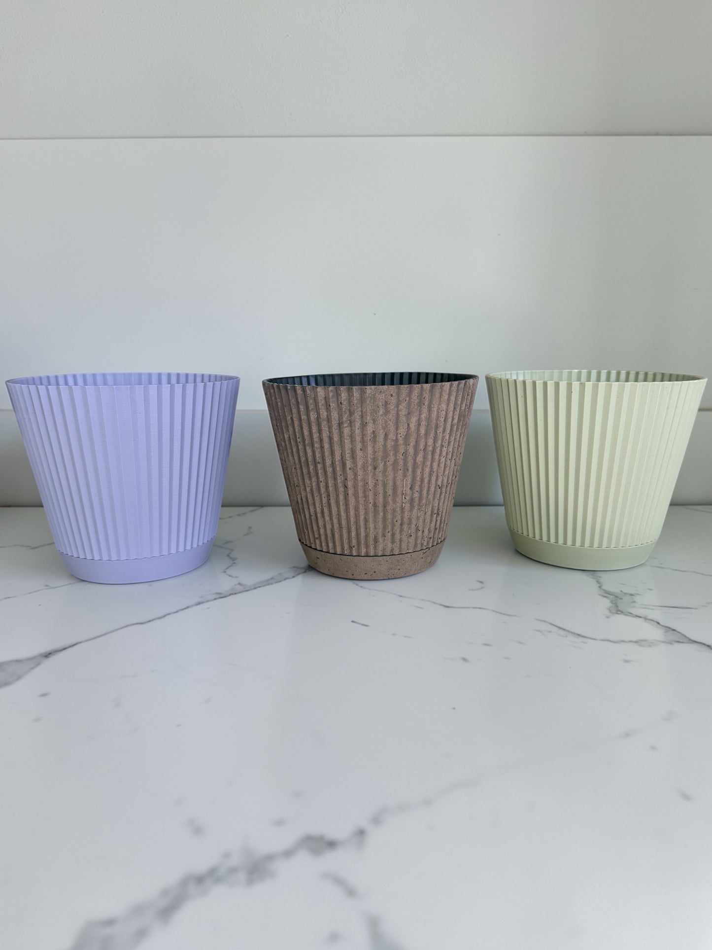 4” Decorative Ruffled Pot